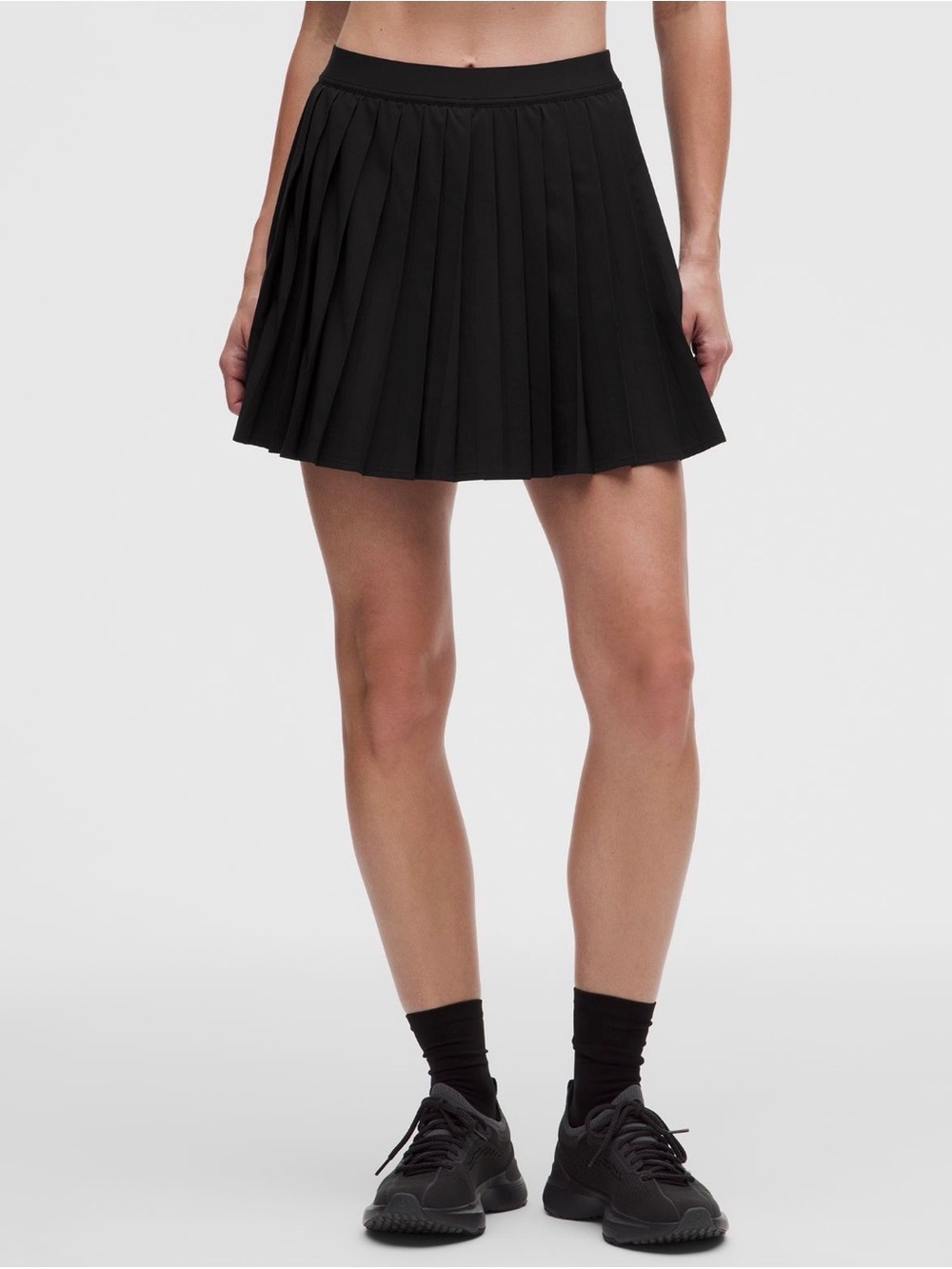 Lululemon High-Rise Pleated Tennis Skirt Black Size 6 NWT
